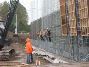 Mise en place de l’acier d’armature des murs