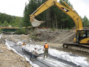 Installation des semelles du ponceau